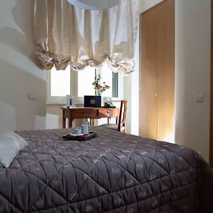 3* Couette-café Domus Cavour