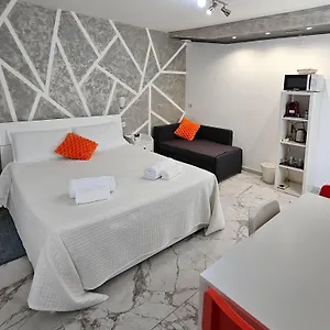 The Dreamers 3*, Cardano Al Campo Italia